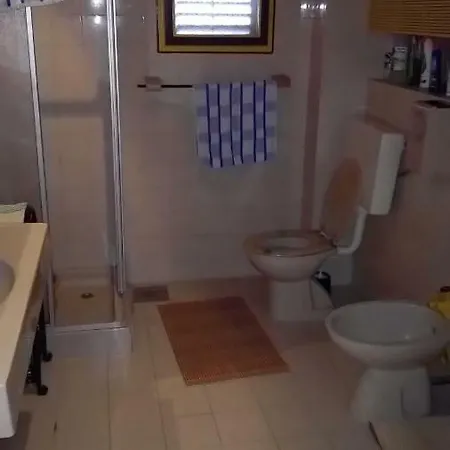 Studio Markomatea Apartment